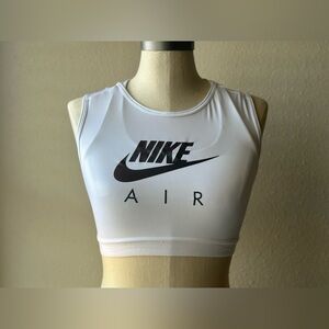 Nike Air Dri-FIT Swoosh Sports Bra